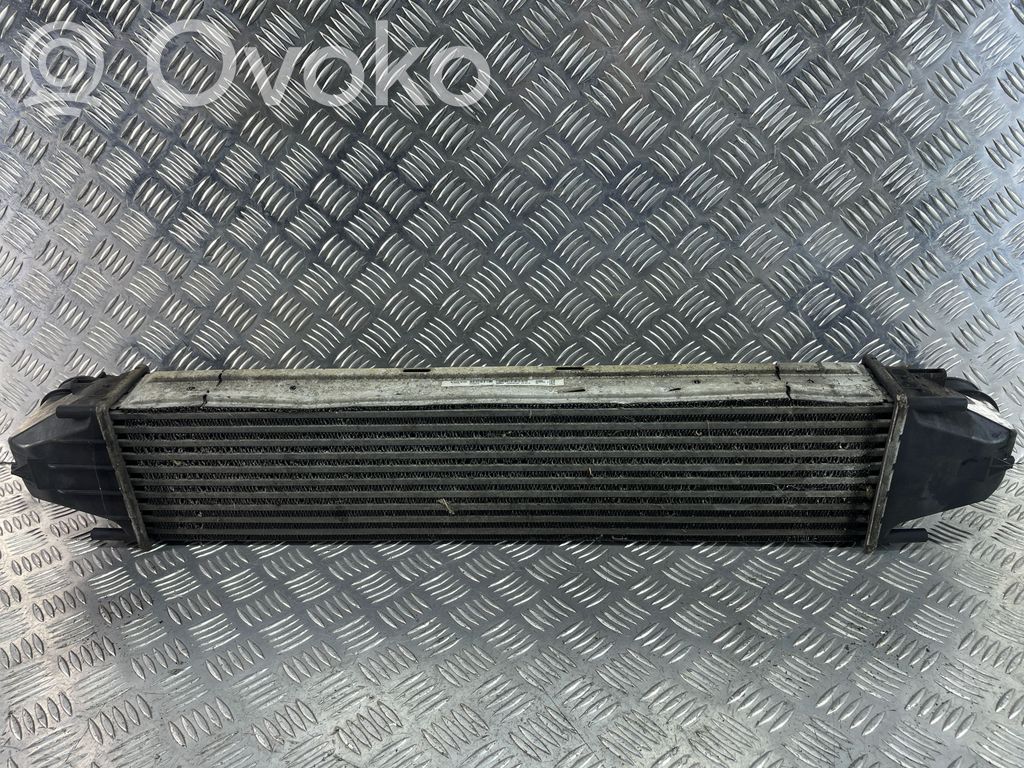 Volvo V60 Interkūlerio radiatorius 