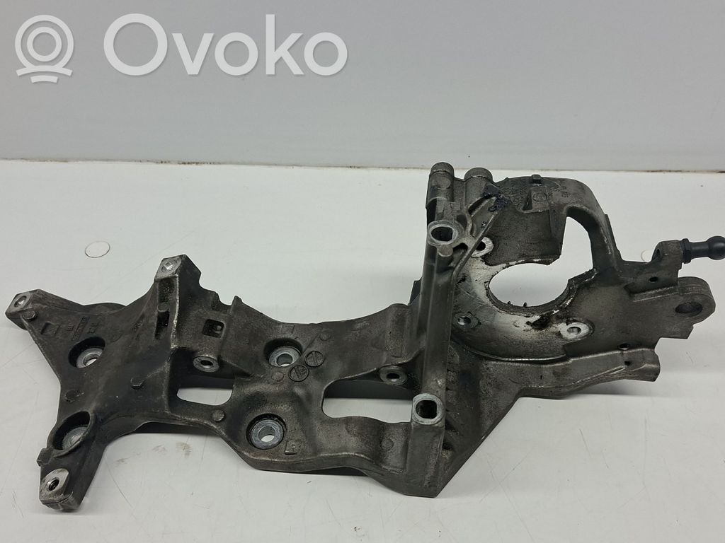 Skoda Superb B8 (3V) Generator/alternator bracket 