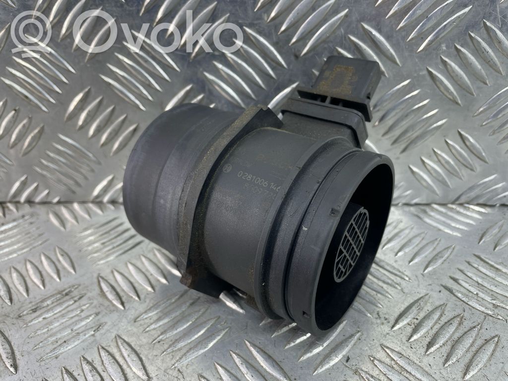 BMW 1 E81 E87 Mass air flow meter 