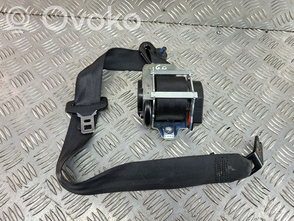 Volvo V60 Cinturón trasero 