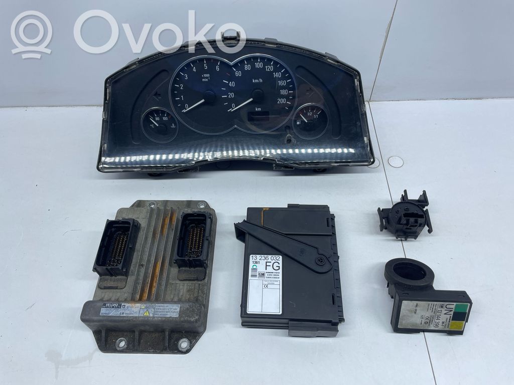 Opel Meriva A Engine ECU kit and lock set 