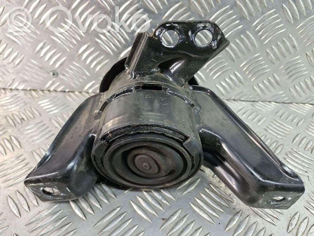 Hyundai Tucson TL Engine mount bracket 
