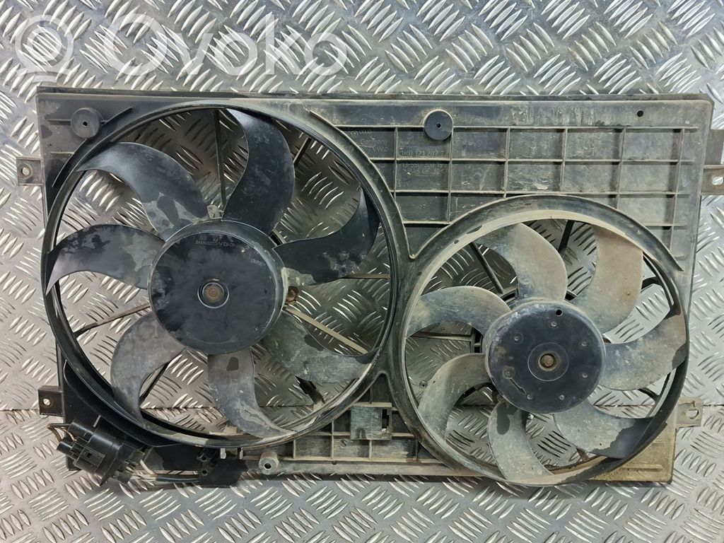 Volkswagen PASSAT B6 Elektryczny wentylator chłodnicy 