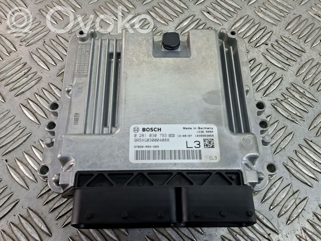Honda CR-V Engine control unit/module 