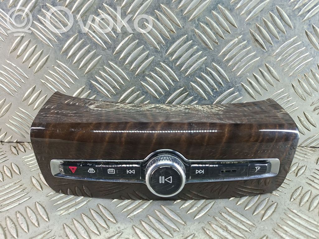 Volvo XC90 Head unit multimedia control 