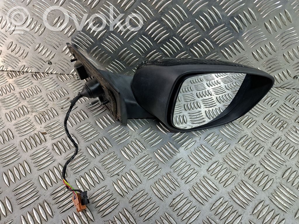 Citroen C4 Cactus Front door electric wing mirror 