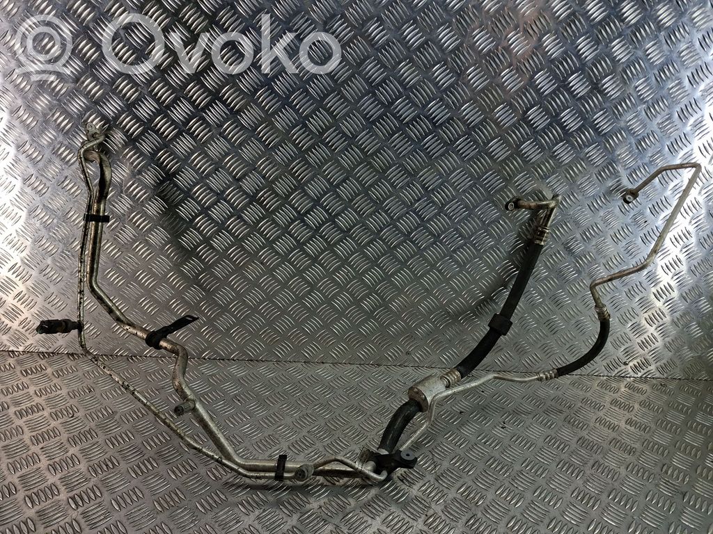 Citroen C4 Cactus Ilmastointilaitteen putki (A/C) 