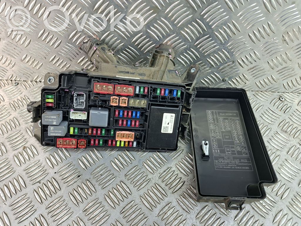 Toyota C-HR I Fuse box set 