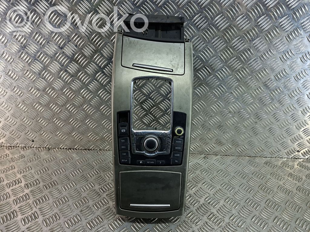 Audi A6 S6 C6 4F Centrinė konsolė 