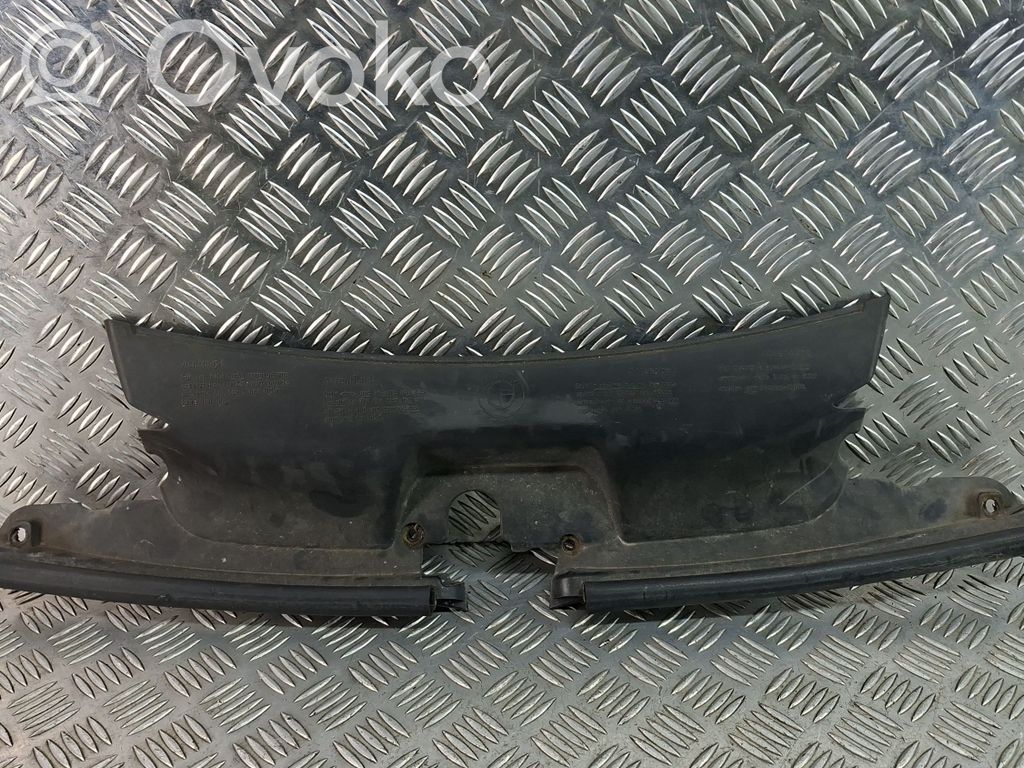 BMW X3 E83 Engine bonnet/hood lock trim molding 