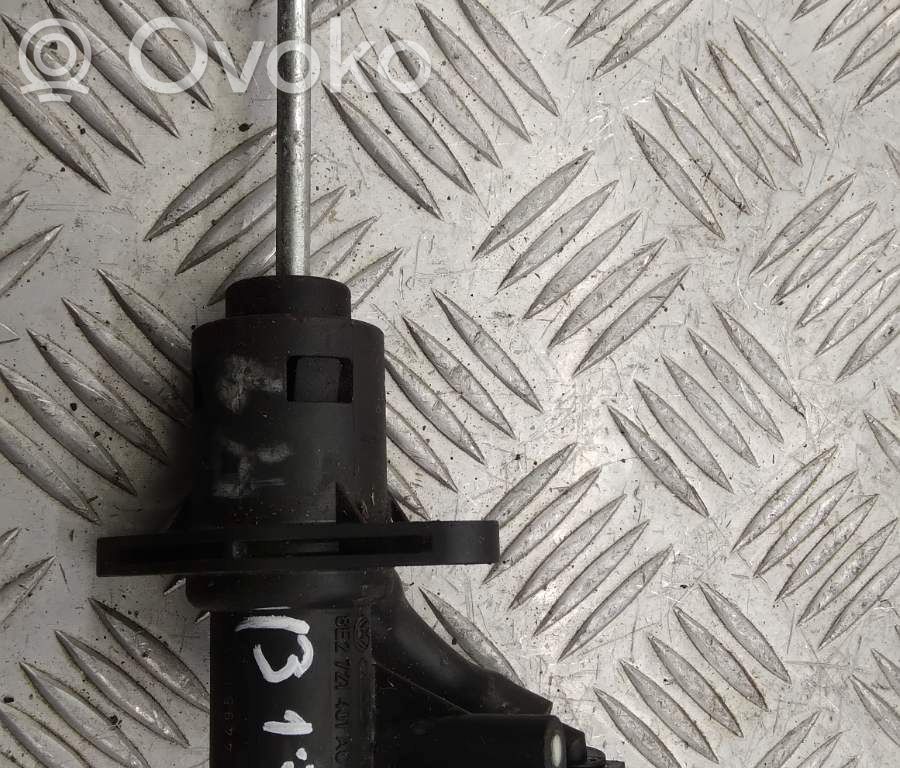 Audi A4 S4 B7 8E 8H Kytkimen pääsylinteri 