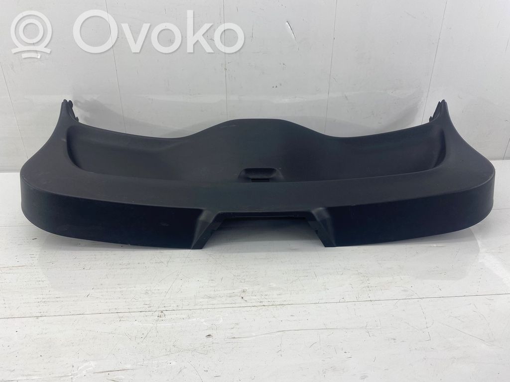 Volvo V40 Tailgate/boot lid cover trim 