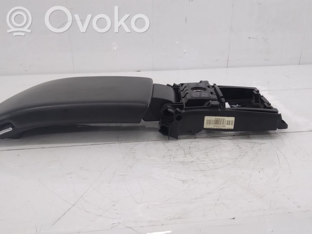 Volvo V70 Armrest 