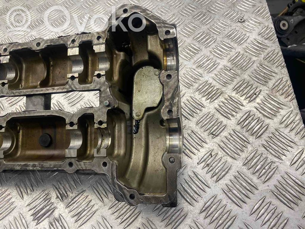 Mercedes-Benz ML W164 Rocker cam cover 
