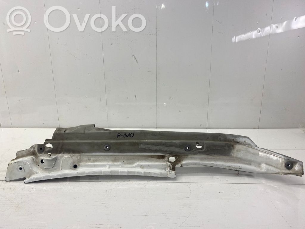 Audi Q7 4L Lokasuojan kannake 