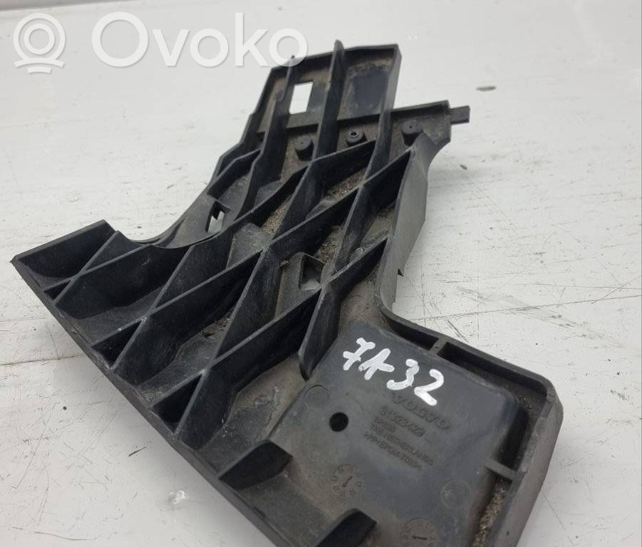 Front bumper mounting bracket   31323429