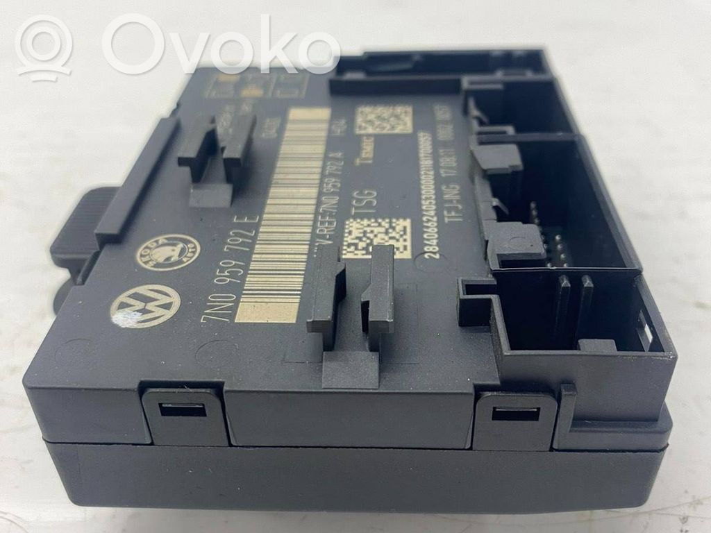 Skoda Yeti (5L) Door control unit/module 