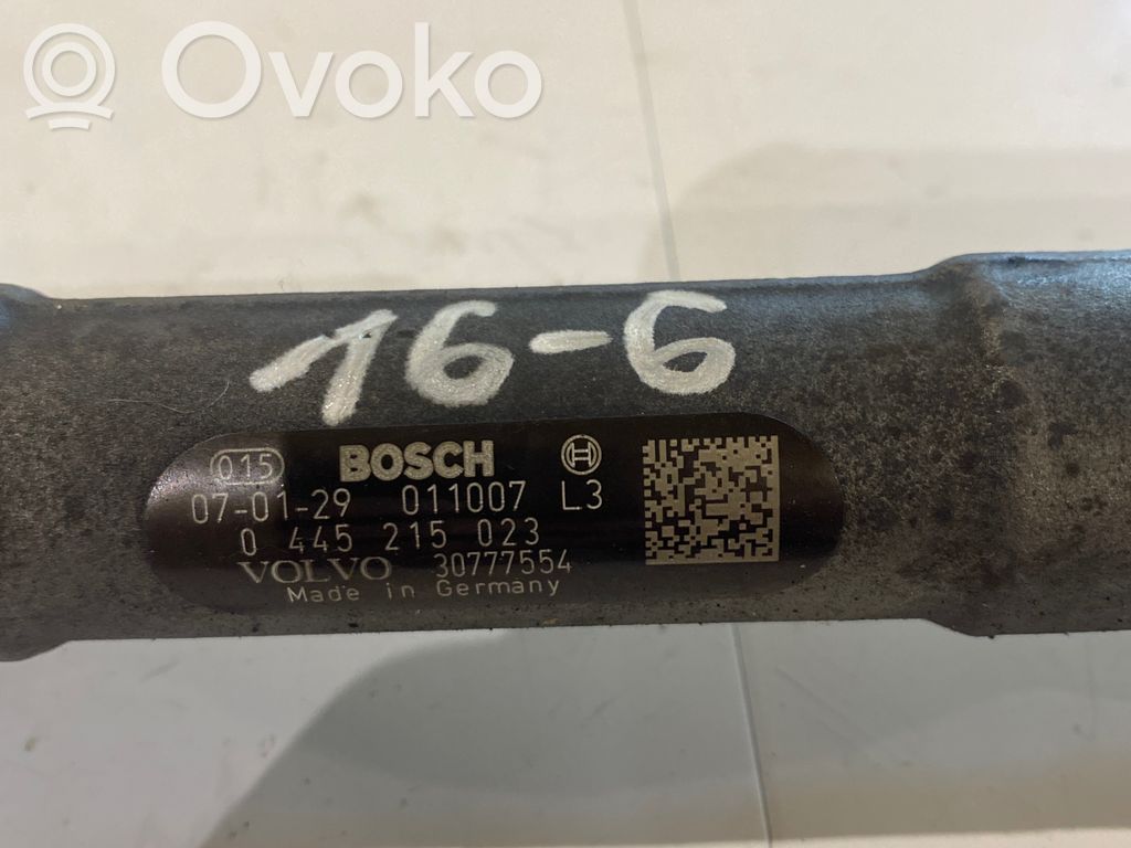 Volvo XC90 Fuel main line pipe 
