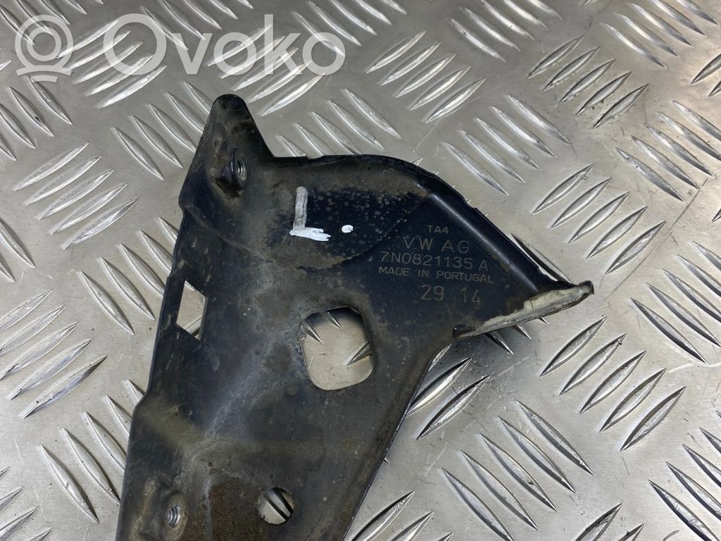 Volkswagen Sharan Fender mounting bracket 