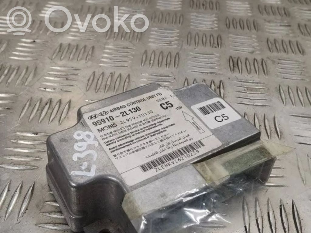 Hyundai i30 Airbag control unit/module 
