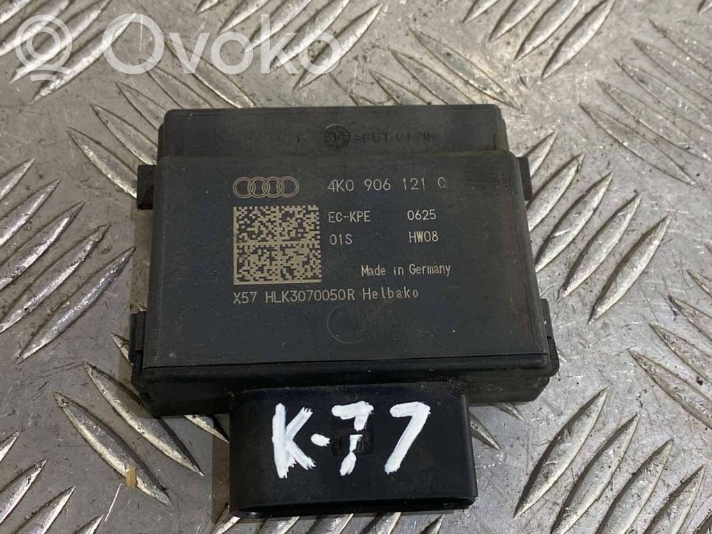 Audi A5 Fuel injection pump control unit/module 