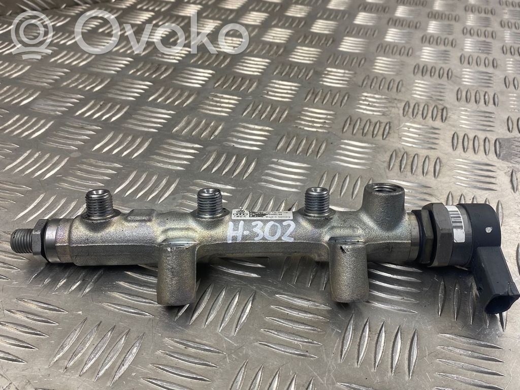 Audi Q7 4L Fuel main line pipe 