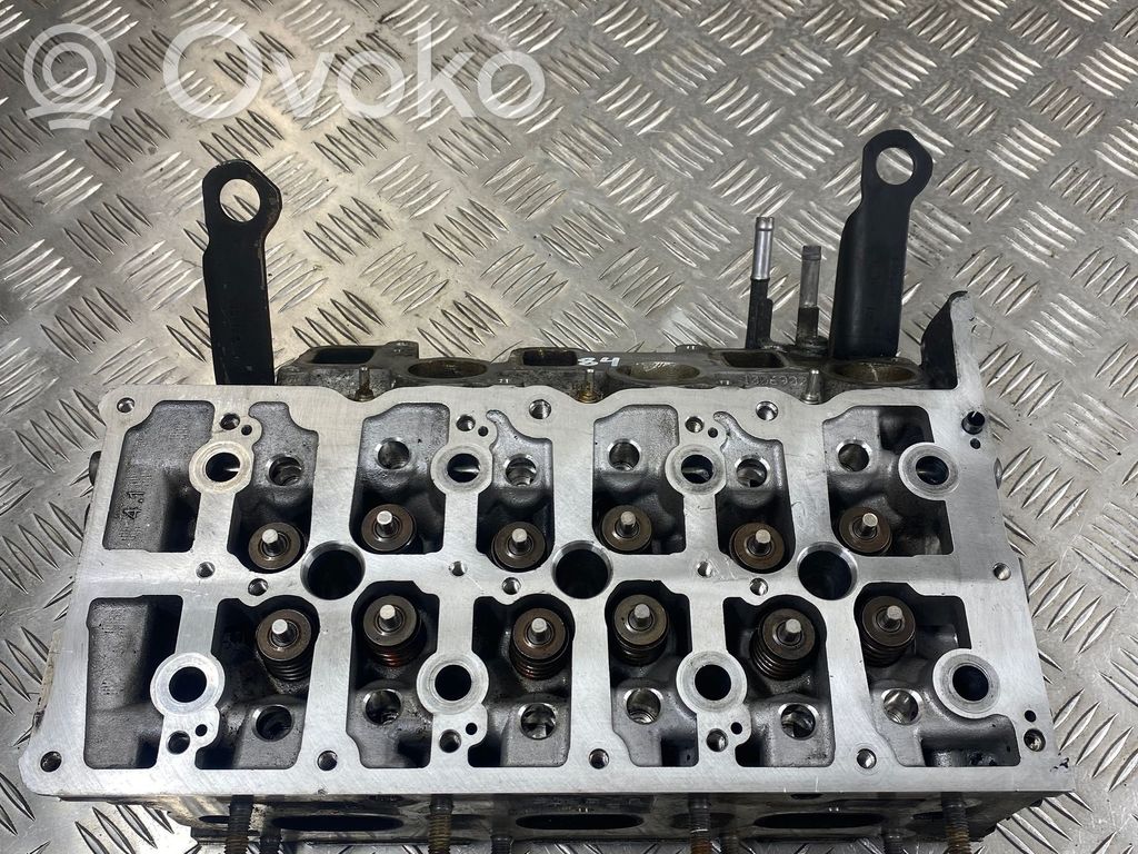Audi A6 S6 C6 4F Engine head 