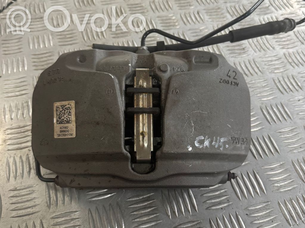 Audi A4 S4 B9 Priekšējais suports 