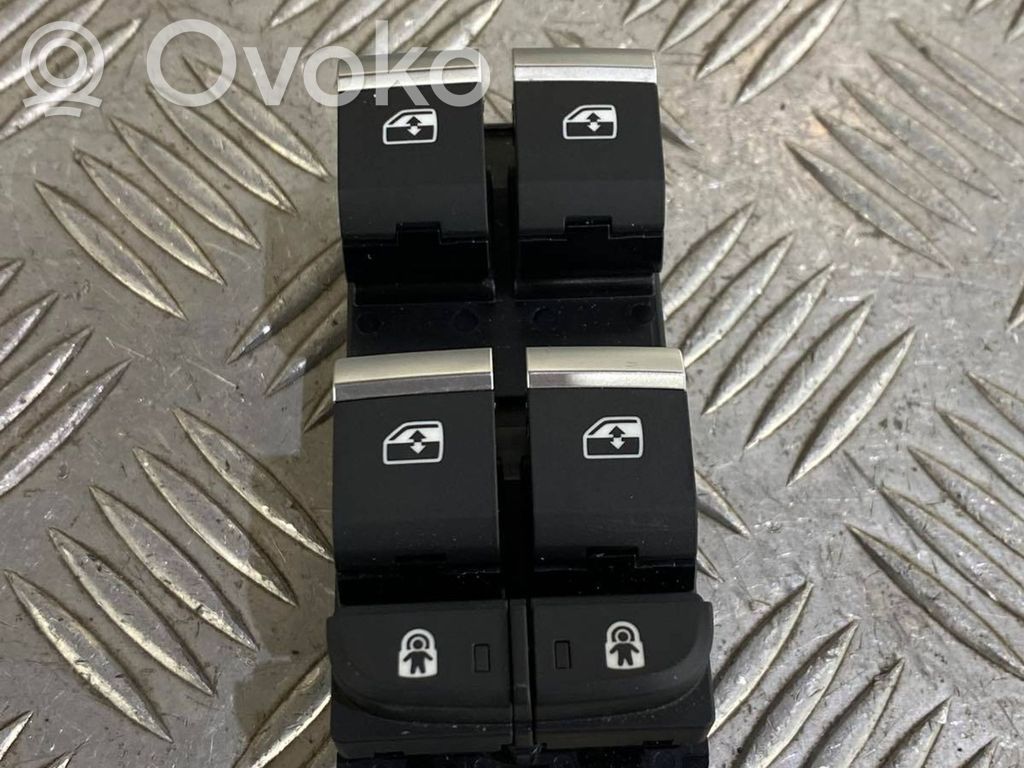 Audi A5 Electric window control switch 