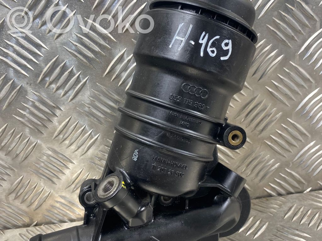 Audi A6 Allroad C7 Oil filter mounting bracket 