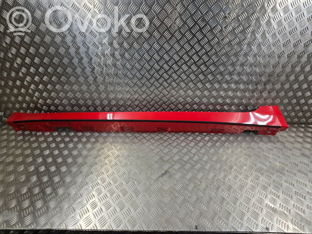 Audi A5 Sill 