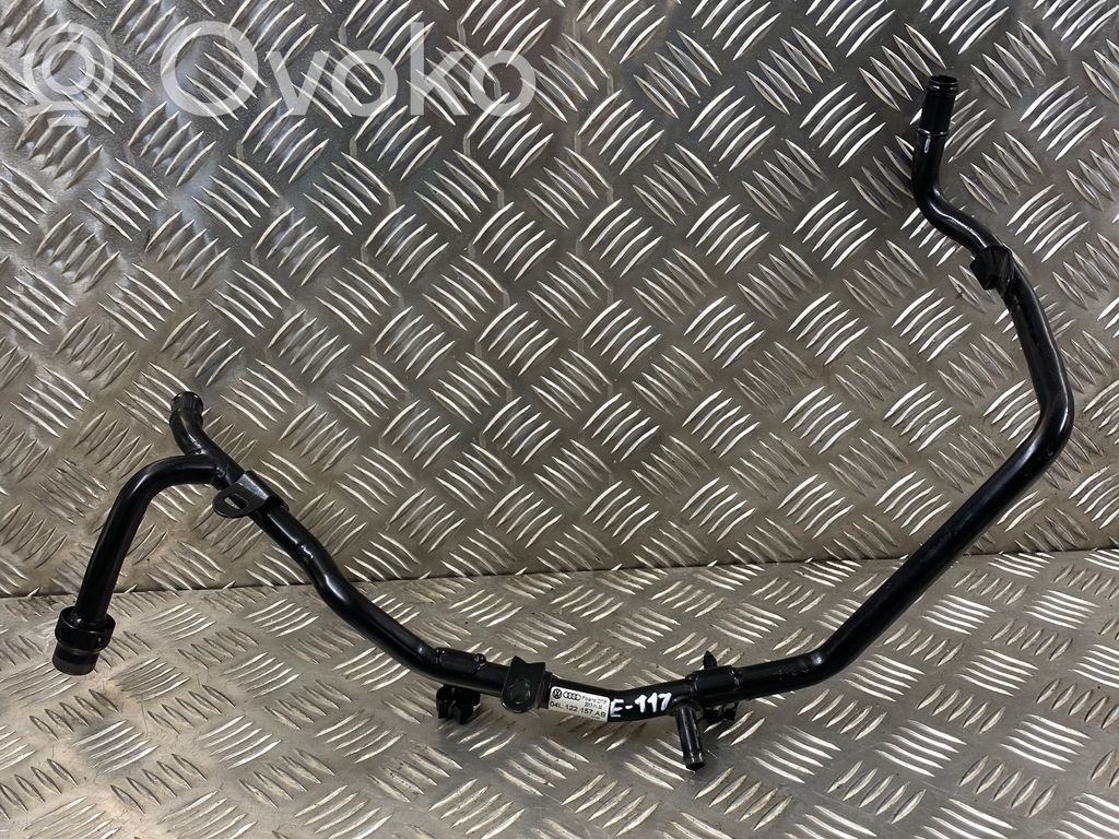 Audi A4 S4 B9 Engine coolant pipe/hose 
