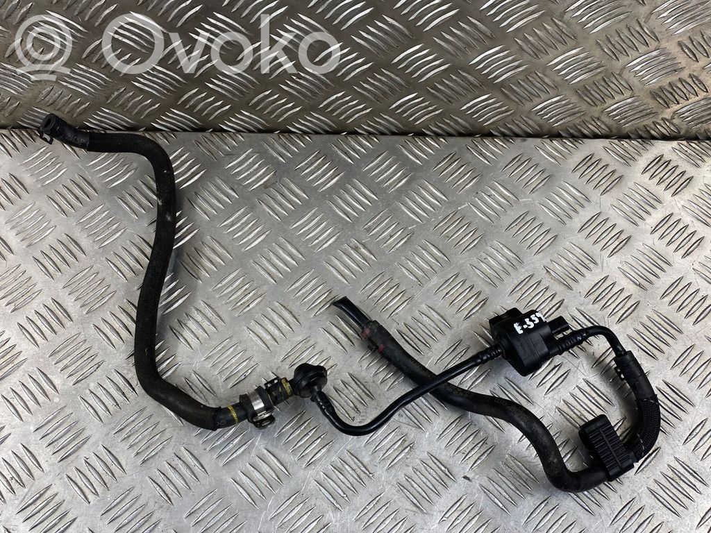 Audi A8 S8 D4 4H Turboahtimen magneettiventtiili 