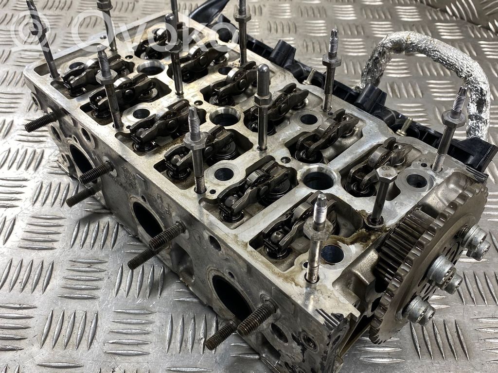 Engine head   059353GL