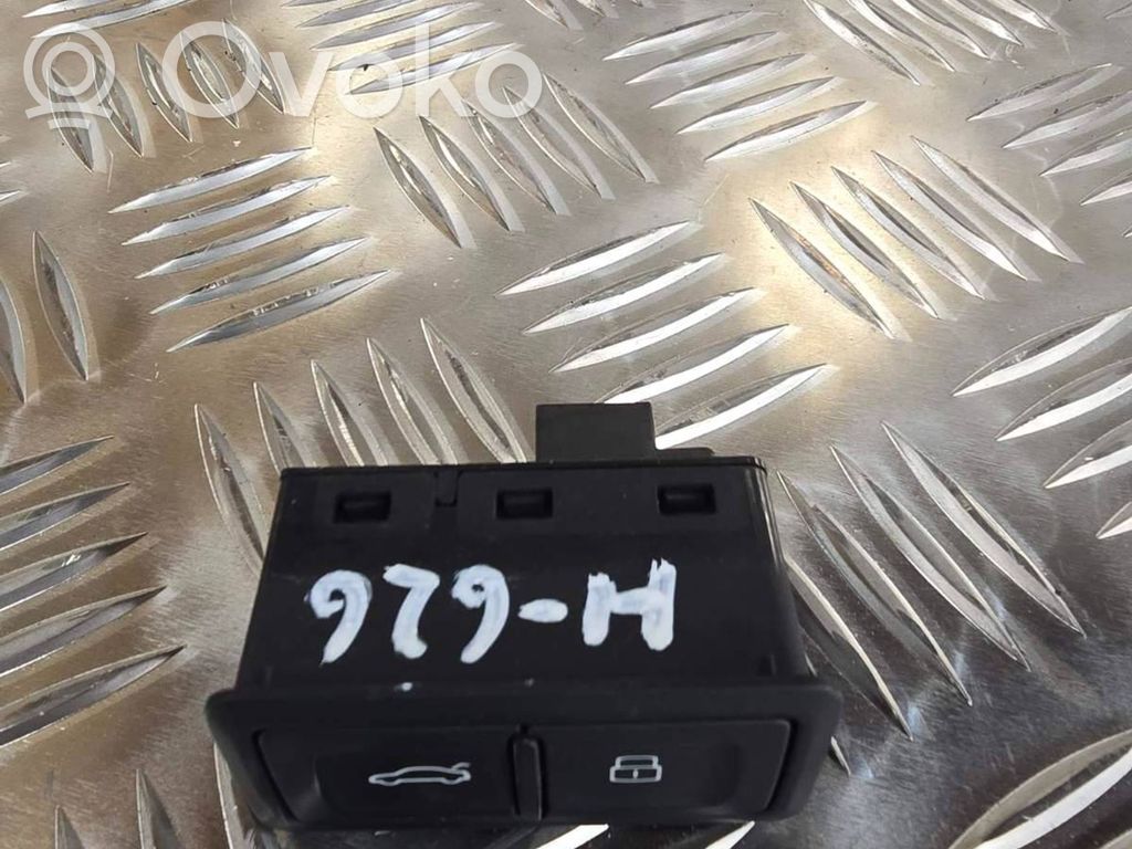 Audi Q5 SQ5 FY Tailgate/boot open switch button 