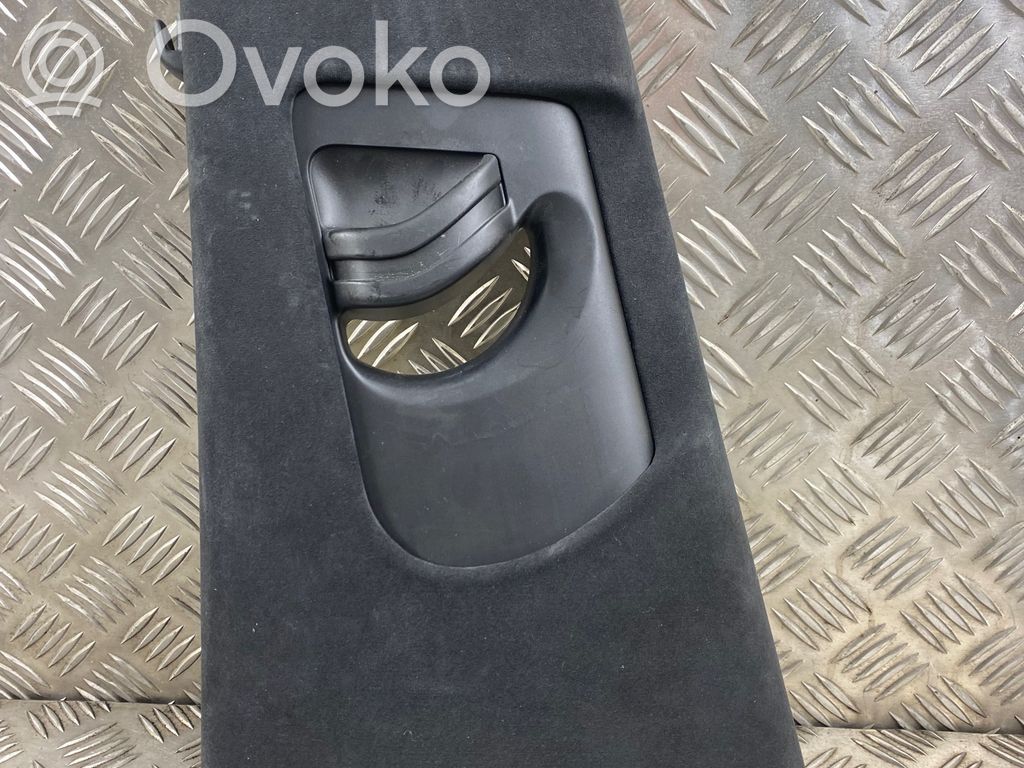Audi A7 S7 4K8 Osłona górna słupka / B 