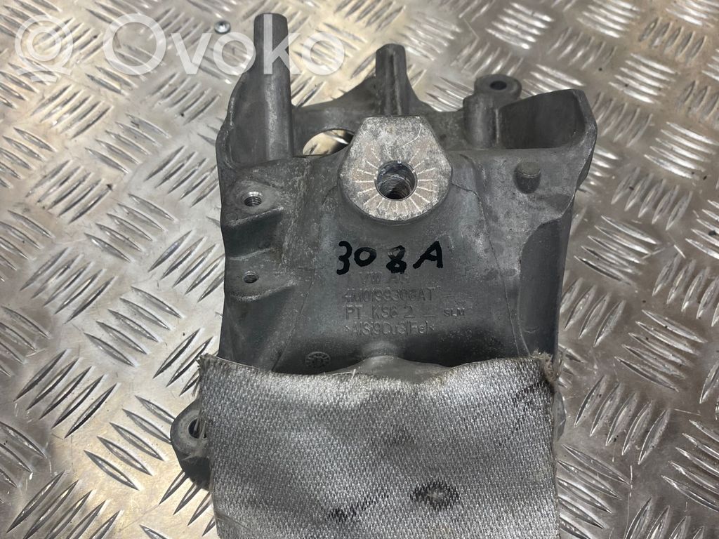 Audi Q7 4M Engine mounting bracket 