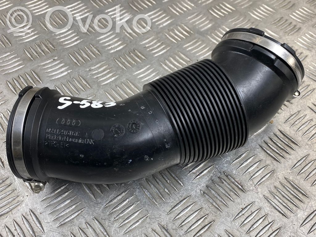 Audi A7 S7 4K8 Turboahtimen ilmanoton letku 