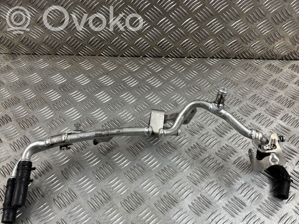 Volkswagen Touareg III Engine coolant pipe/hose 