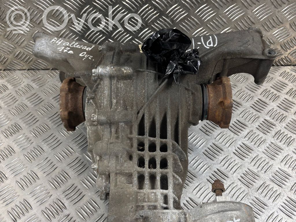 Audi A4 S4 B9 8W Galinis reduktorius 