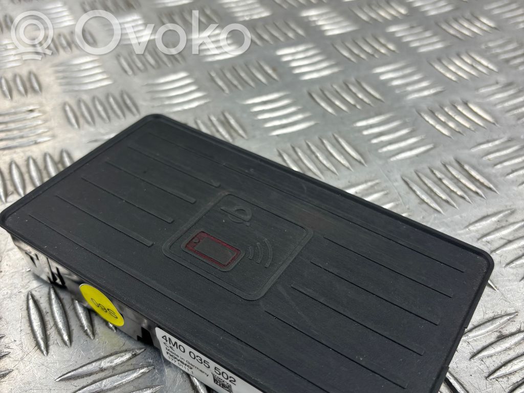 Audi Q7 4M Wireless charging module 