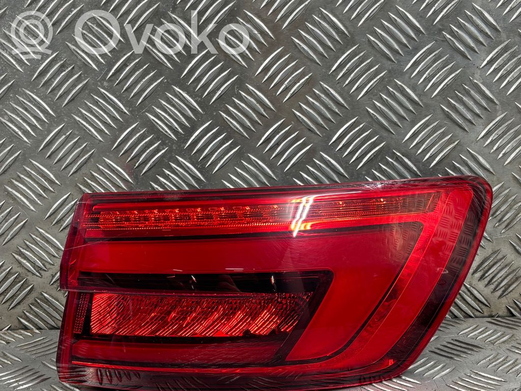 Audi A4 Allroad B9 Lampă spate în caroserie 