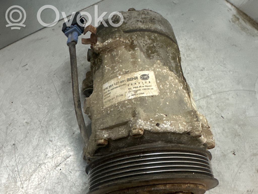 Kompresor / Sprężarka klimatyzacji A/C   8FK351127681,99000243,76007006UB