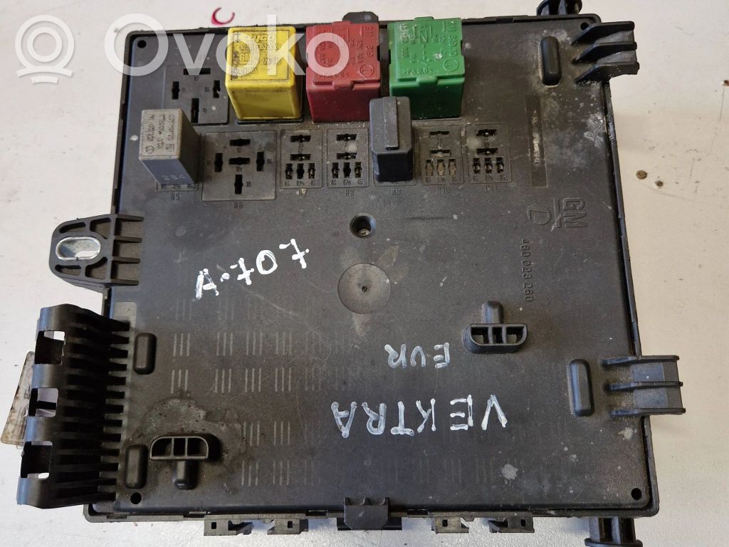 Opel Signum Módulo de fusible 