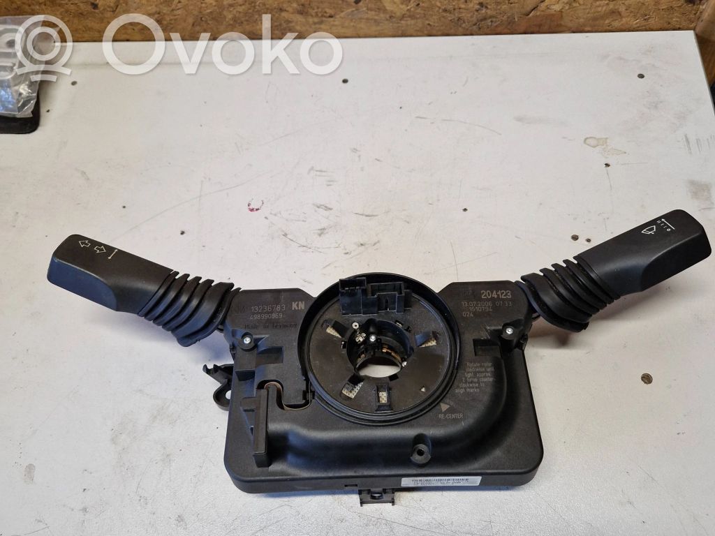 Opel Zafira B Interruptor/palanca de limpiador de luz de giro 