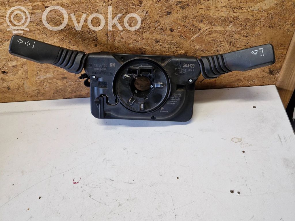 Opel Zafira B Interruptor/palanca de limpiador de luz de giro 
