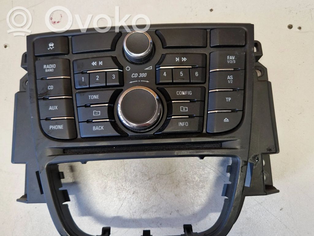 Opel Meriva B Radio/CD/DVD/GPS head unit 