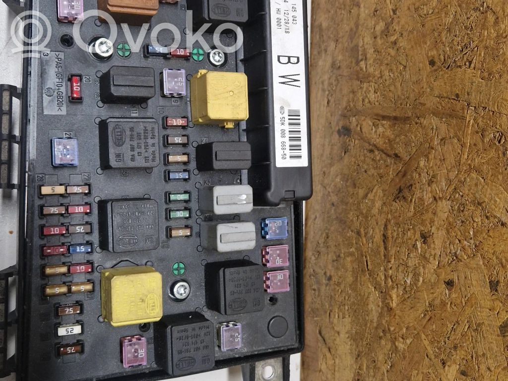 Opel Astra H Fuse box set 