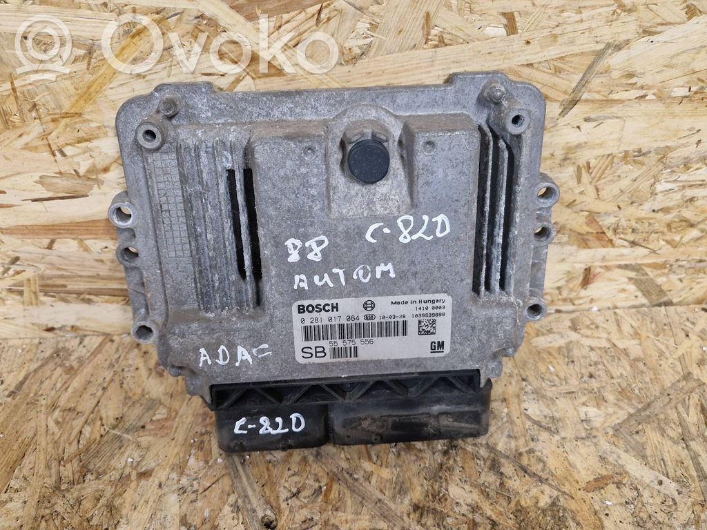 Opel Zafira B Engine control unit/module 