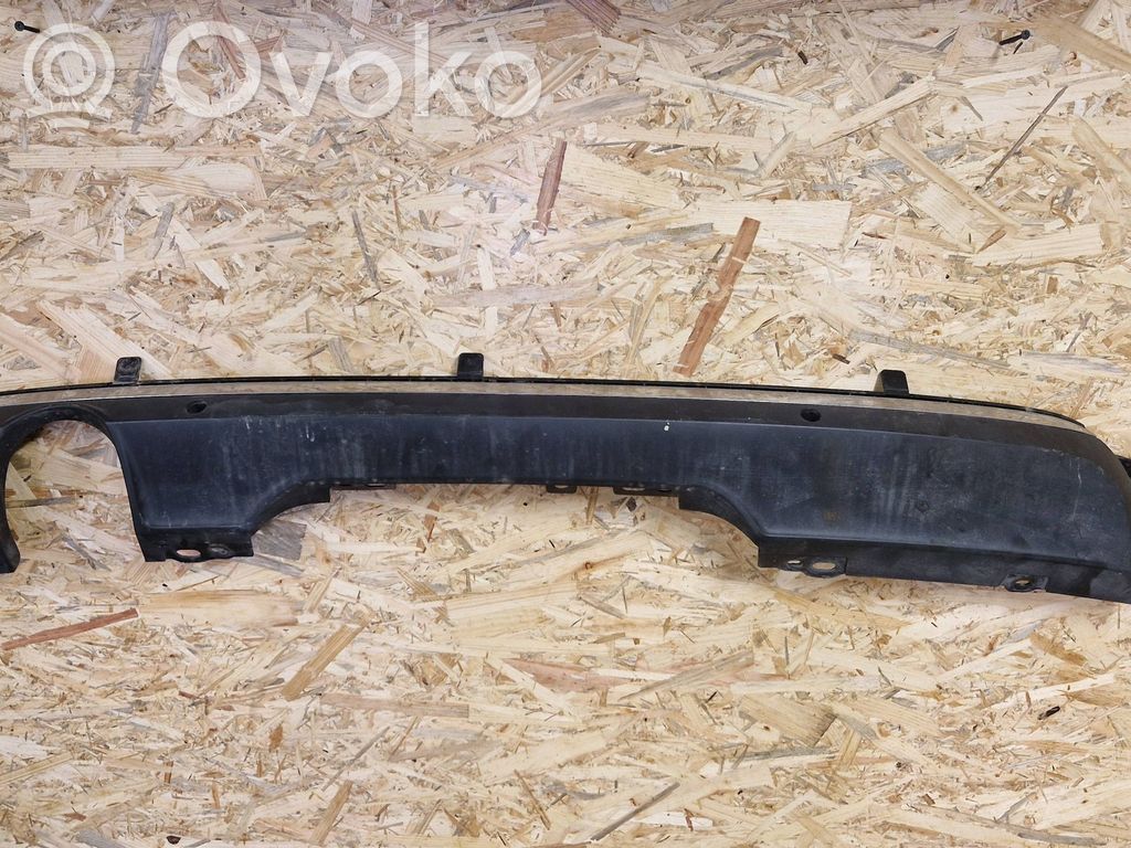 Renault Clio V Moldura inferior del parachoques trasero 
